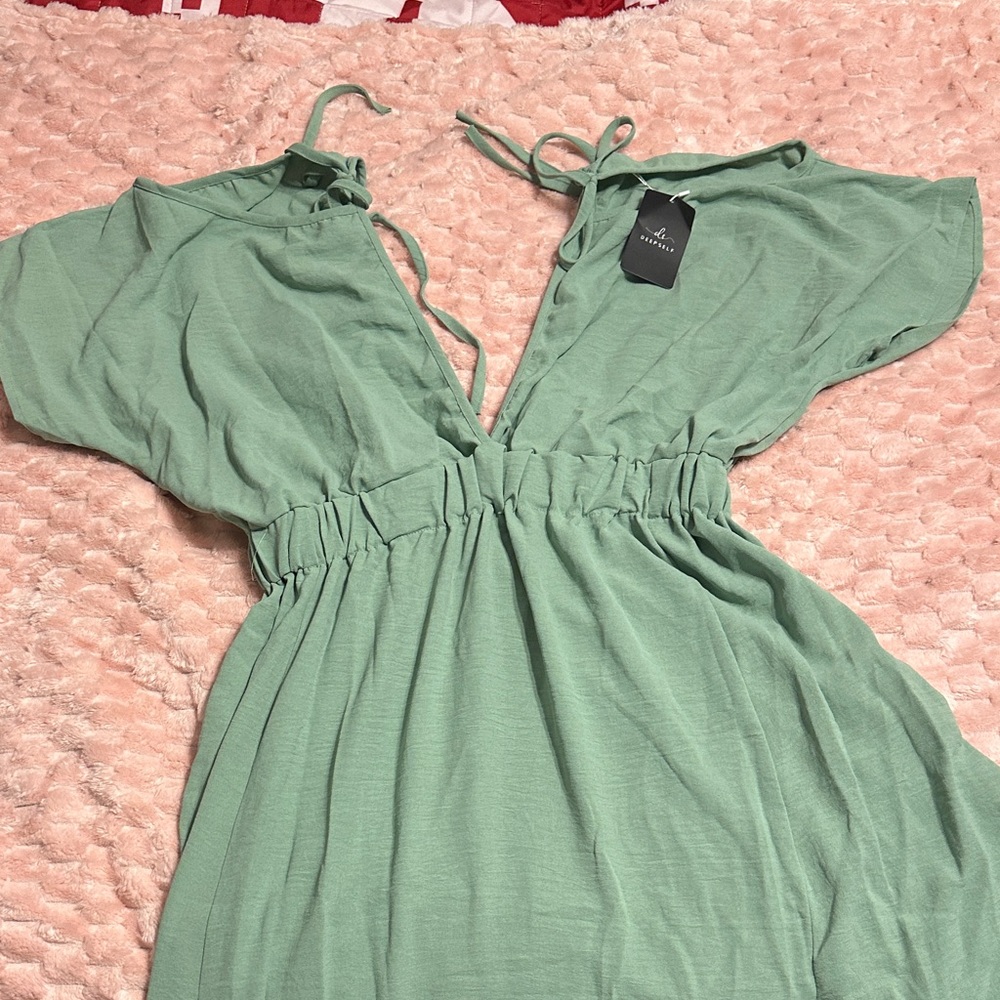 Elegant Green Maxi Dress